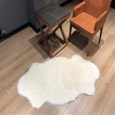 Tüy Dökmez Tavşan Tüyü Post Halı Krem 15 2